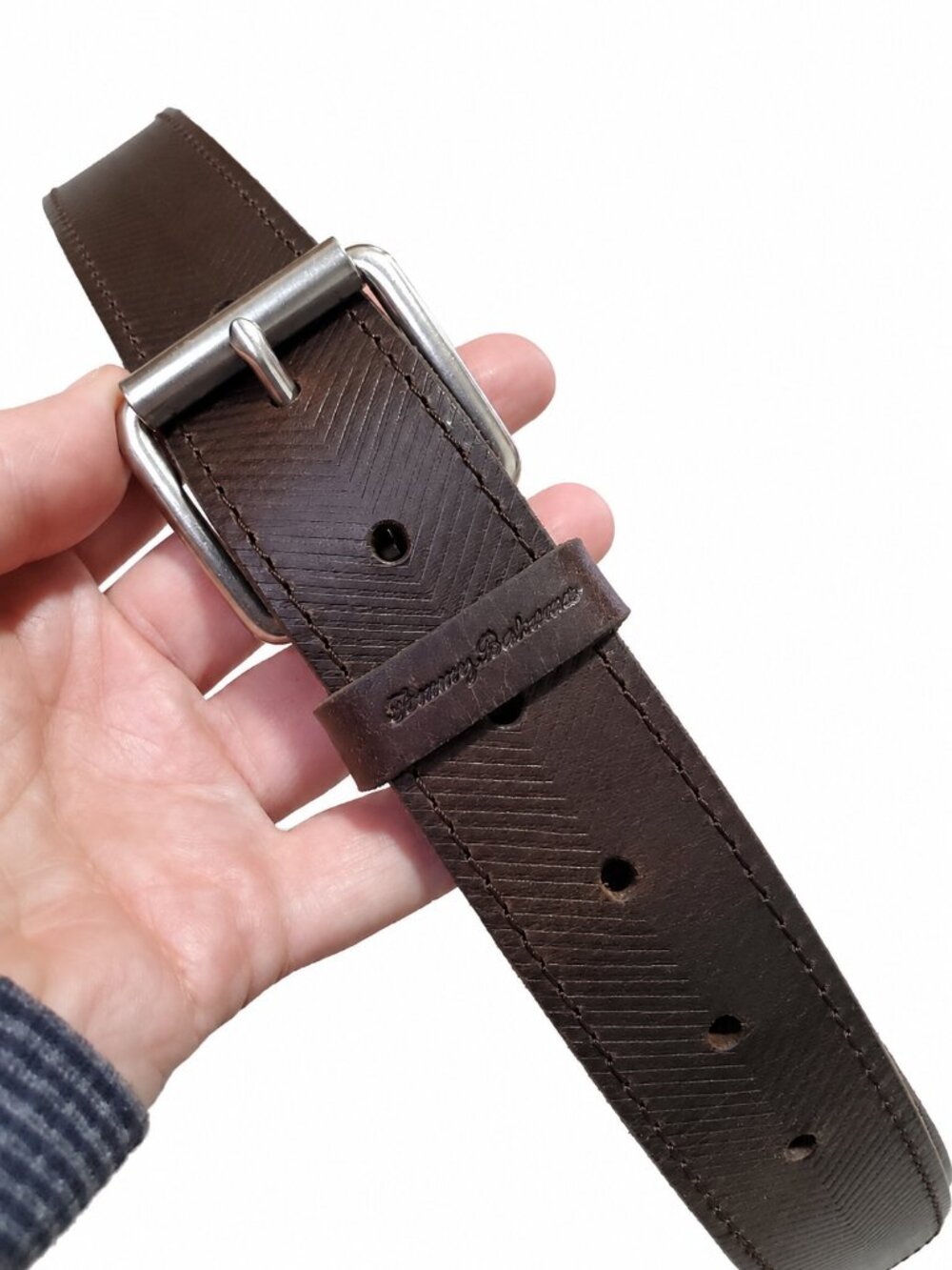 TOMMY BAHAMA Embossed Chevron Leather Belt Brown Medium Preppy Golf Neutral